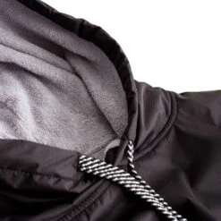 Perfect Storm Waterproof Poncho | Ocean And Earth | Black 6 Perfect Storm Waterproof Poncho | Ocean And Earth | Black -Surf Board Pro Store Poncho Perfect Storm Ocean and Earth Mens Waterproof Poncho Features 2 Black 50418.1526883951